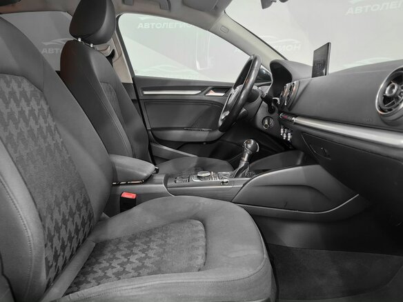 2015 Audi A3 III (8V), чёрный, 1650000 рублей - вид 13