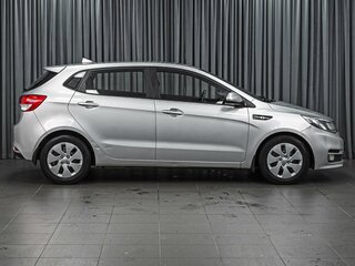 2017 Kia Rio III Рестайлинг, серебристый, 964000 рублей, вид 5