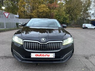 2020 Skoda Superb III Рестайлинг, чёрный, 2400000 рублей, вид 2