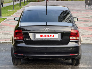 2016 Volkswagen Polo V Рестайлинг, чёрный, 1060000 рублей, вид 5