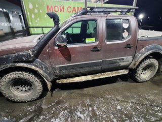 2010 Nissan Navara (Frontier) III (D40) Рестайлинг, коричневый, 1500000 рублей, вид 5