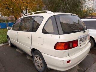 2000 Toyota Ipsum I (M10), белый, 470000 рублей, вид 1