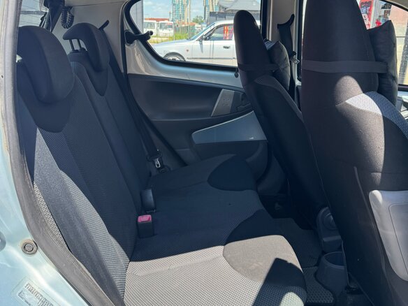 2006 Toyota Aygo I, голубой, 310000 рублей - вид 15