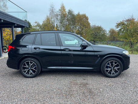 2021 BMW X3 30i sDrive III (G01), чёрный, 4000000 рублей, вид 4