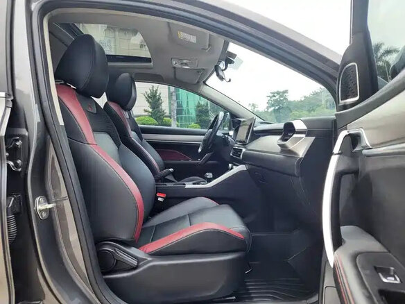 2022 Geely Coolray (Binyue) I, серебристый, 1123999 рублей - вид 12