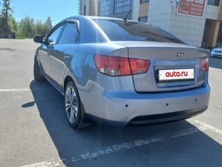2009 Kia Cerato 4-speed II, серый, 698000 рублей, вид 3