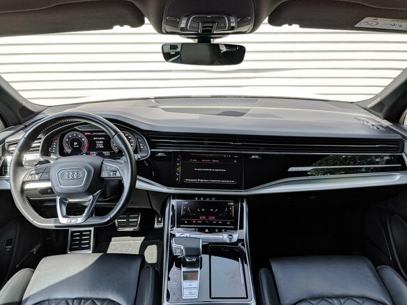 2020 Audi Q7 55 TFSI II (4M) Рестайлинг, белый, 5185000 рублей - вид 14