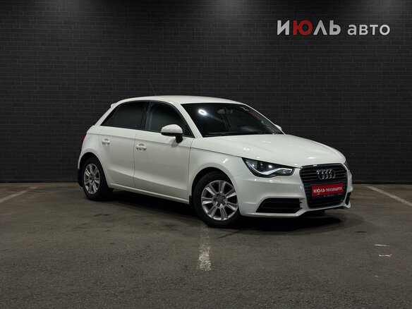 2012 Audi A1 I (8X), белый, 1050000 рублей - вид 2