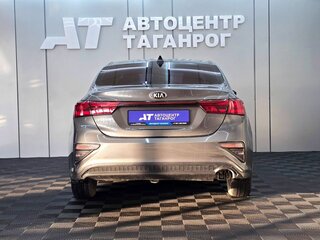 2021 Kia Cerato IV, серый, 1975000 рублей, вид 5