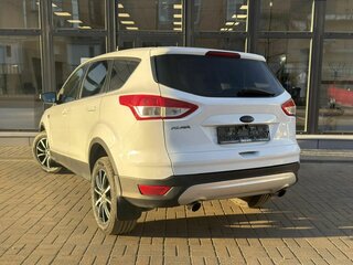 2015 Ford Kuga II, белый, 1300000 рублей, вид 2