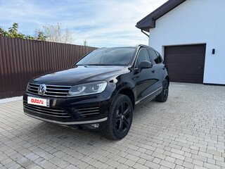 2016 Volkswagen Touareg II Рестайлинг, чёрный, 3100000 рублей, вид 1