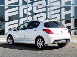 2011 Peugeot 308 I Рестайлинг, белый, 549000 рублей, вид 2