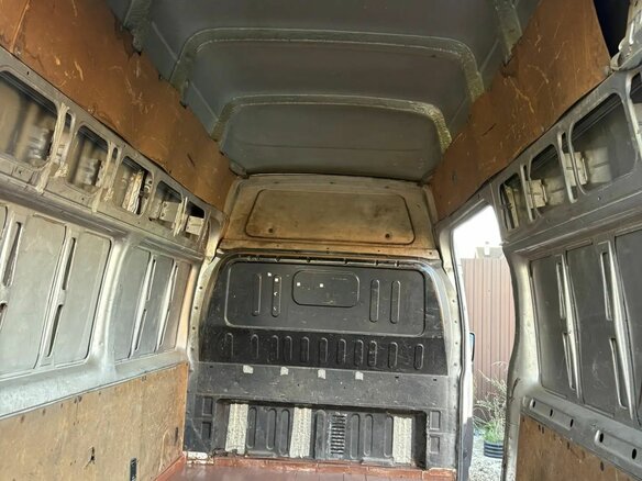2008 Ford Transit, серебристый, 700000 рублей - вид 14