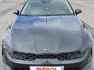 2020 Kia K5 III, серый, 2600000 рублей, вид 3
