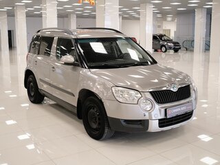 2012 Skoda Yeti I, серый, 380000 рублей, вид 3