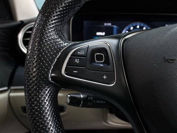 2016 Mercedes-Benz E-Класс 200 V (W213, S213, C238), красный, 2880000 рублей - вид 11