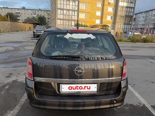 2011 Opel Astra H Рестайлинг, серый, 800000 рублей, вид 3