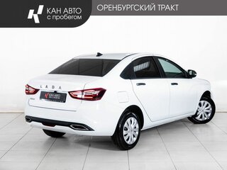 2024 Lada (ВАЗ) Vesta I Рестайлинг (NG), белый, 1170000 рублей, вид 3