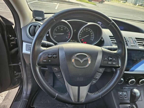 2011 Mazda 3 II (BL) Рестайлинг, чёрный, 990000 рублей - вид 8