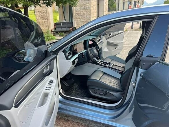 2022 Volkswagen Lamando L II, голубой, 1850000 рублей - вид 7