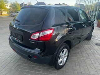 2013 Nissan Qashqai I Рестайлинг, чёрный, 869900 рублей, вид 3