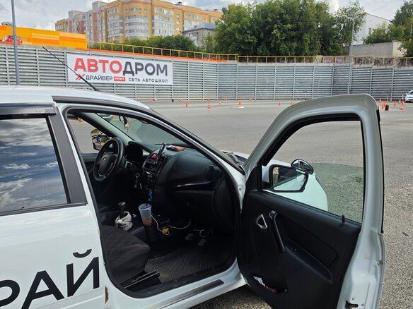 2023 Lada (ВАЗ) Granta I Рестайлинг, белый - вид 8
