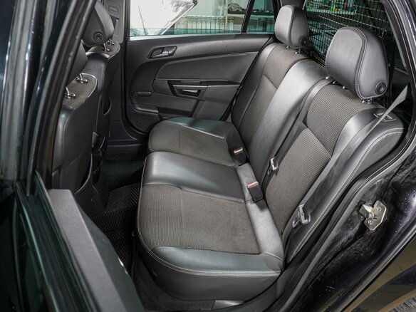2011 Opel Astra H Рестайлинг, чёрный, 599000 рублей - вид 6