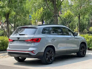 2022 Jetta VS7 I Рестайлинг 1, серый, 1300001 рублей, вид 4