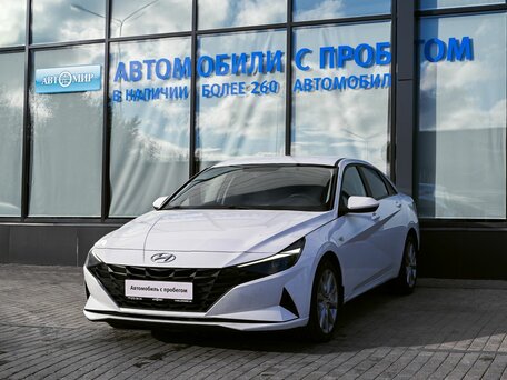 Hyundai Elantra VII (CN7)