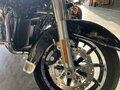 2017 Harley-Davidson Electra Glide, серый, 1750000 рублей - вид 3