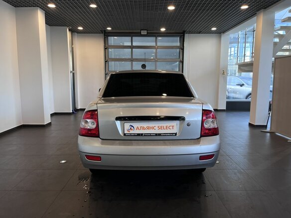 2011 Lada (ВАЗ) Priora I, серебристый, 195000 рублей - вид 3
