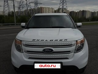 2013 Ford Explorer V, белый, 1600000 рублей, вид 1