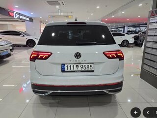 2022 Volkswagen Tiguan II Рестайлинг, белый, 2930000 рублей, вид 5