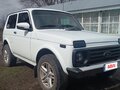 2014 Lada (ВАЗ) 2121 (4x4) I Рестайлинг, белый, 500000 рублей - вид 3