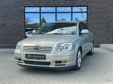 Toyota Avensis II