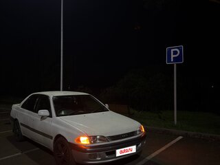 2001 Toyota Carina VII (T210), белый, 300000 рублей, вид 2
