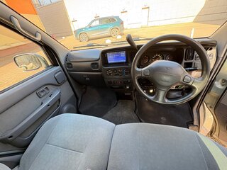 2002 Daihatsu Atrai 7 IV, серый, 320000 рублей, вид 3