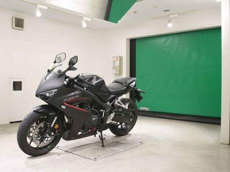 2024 Honda CBR 650R, чёрный, 1177000 рублей, вид 4