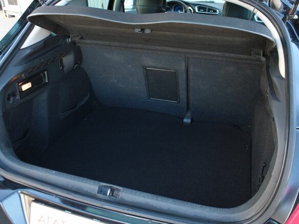2011 Citroen C4 II, чёрный - вид 9