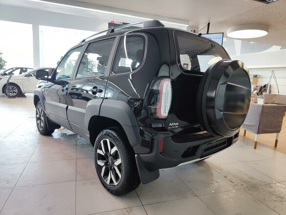 2026 Lada (ВАЗ) Niva Travel I Рестайлинг, чёрный, 1809000 рублей - вид 3