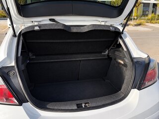 2009 Opel Astra GTC H Рестайлинг, белый, 342000 рублей, вид 4