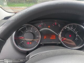 2011 Peugeot 3008 I, красный, 510000 рублей, вид 4