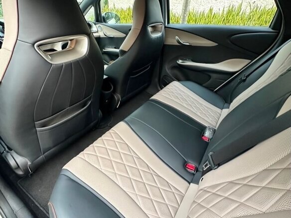 2023 BYD Dolphin 44.9 kWh I, белый, 1500000 рублей - вид 10