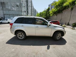 2012 Suzuki Escudo III Рестайлинг, серебристый, 1200000 рублей, вид 2
