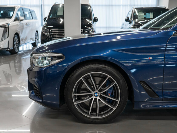 2018 BMW 5 серии 530d xDrive VII (G30/G31/G38), синий - вид 25