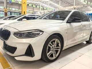 2022 BMW 1 серии 120i III (F52) Рестайлинг, белый, 1450000 рублей, вид 3