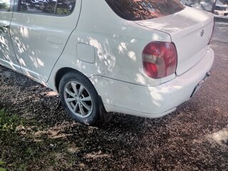 2000 Toyota Platz, белый, 245000 рублей, вид 2