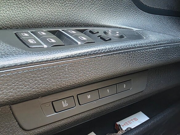 2013 BMW 7 серии Long 750Li xDrive V (F01/F02/F04) Рестайлинг, чёрный, 1400000 рублей - вид 12