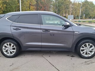 2019 Hyundai Tucson III Рестайлинг, серый, 2150000 рублей, вид 4