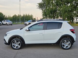 2019 Renault Sandero Stepway II Рестайлинг, белый, 1100000 рублей, вид 3